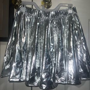 Metallic shinny skirt